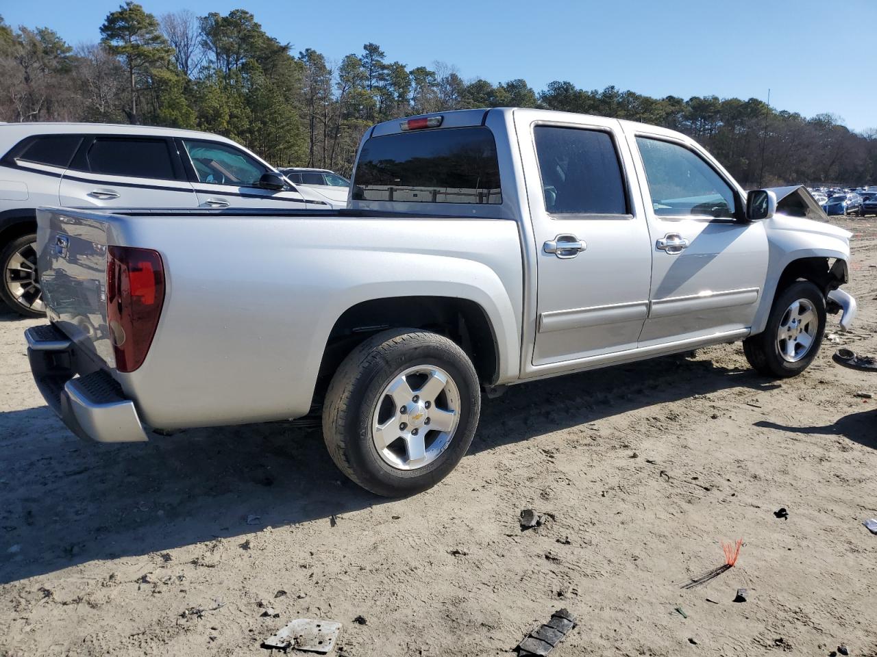 2012 Chevrolet Colorado - Image 3