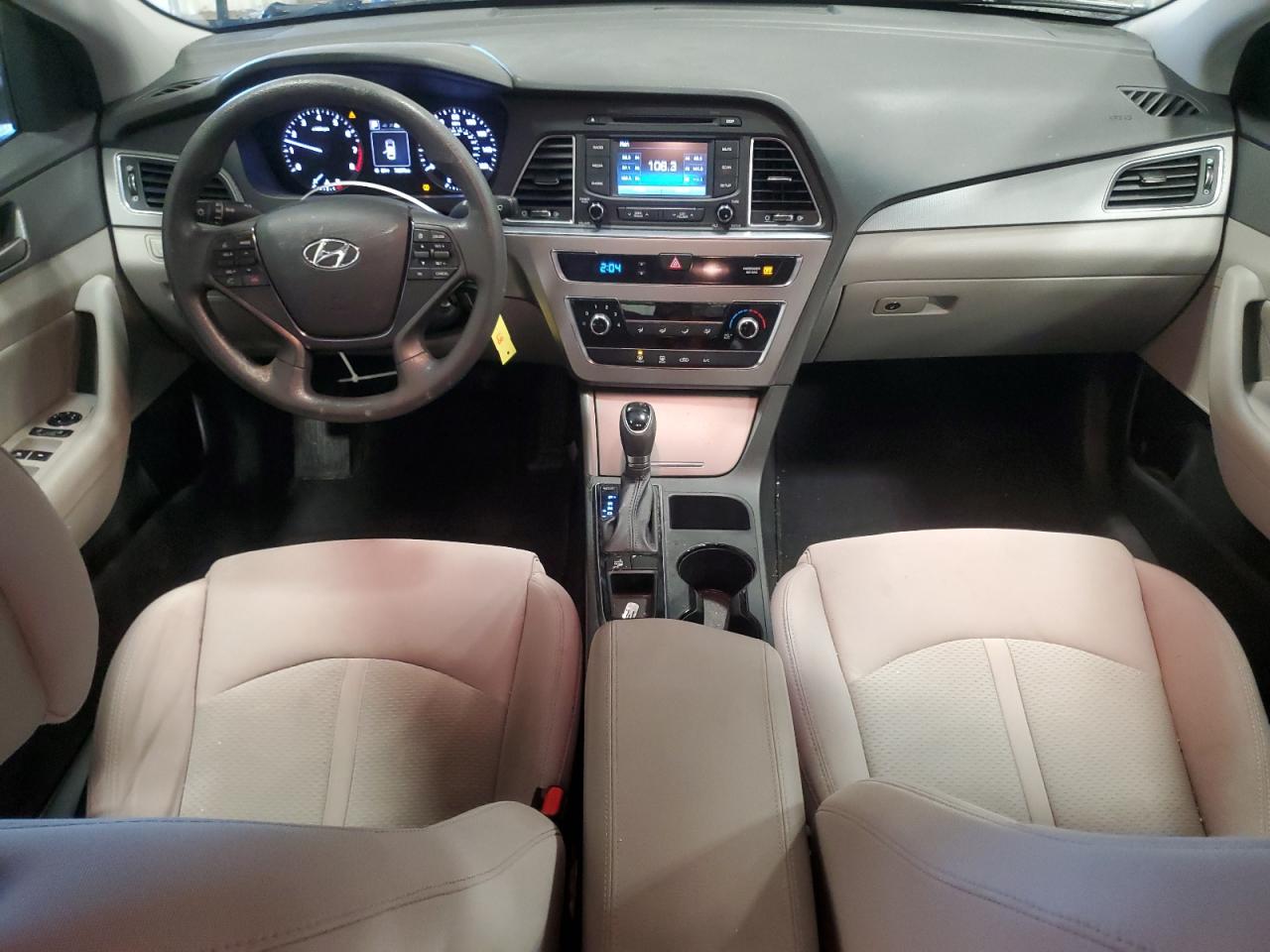 2015 Hyundai Sonata - Image 8