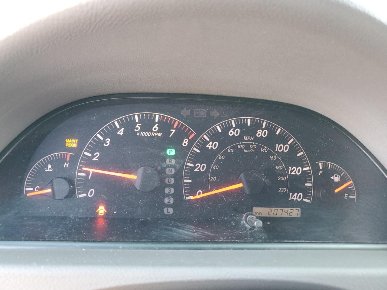 2005 Toyota Camry - Image 9