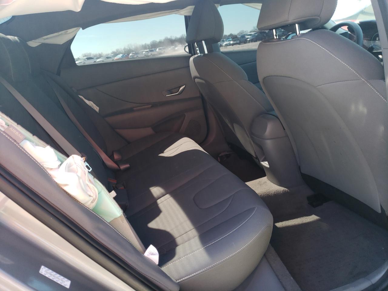 2024 Hyundai Elantra - Image 10