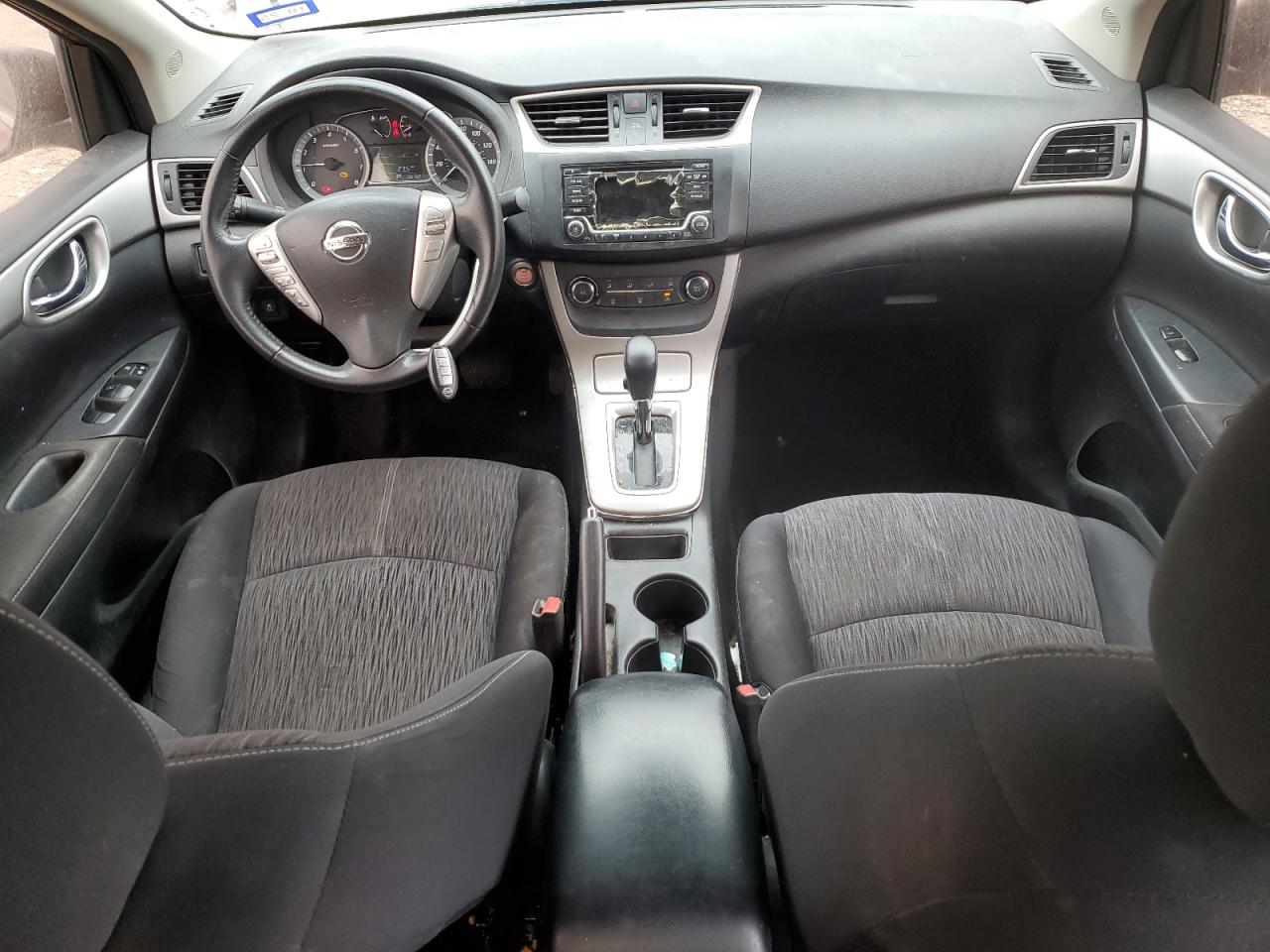 2015 Nissan Sentra - Image 8