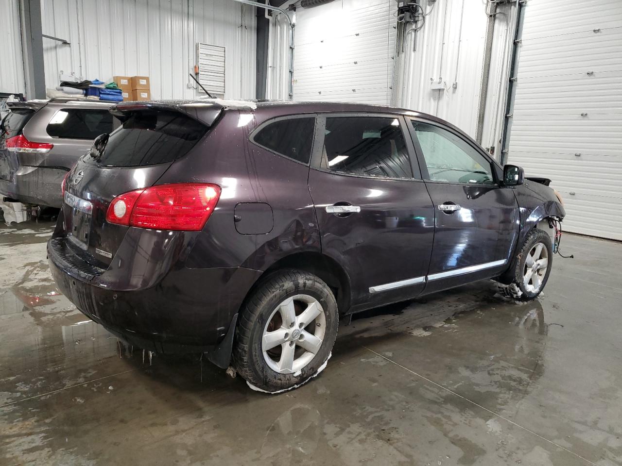 2013 Nissan Rogue - Image 3
