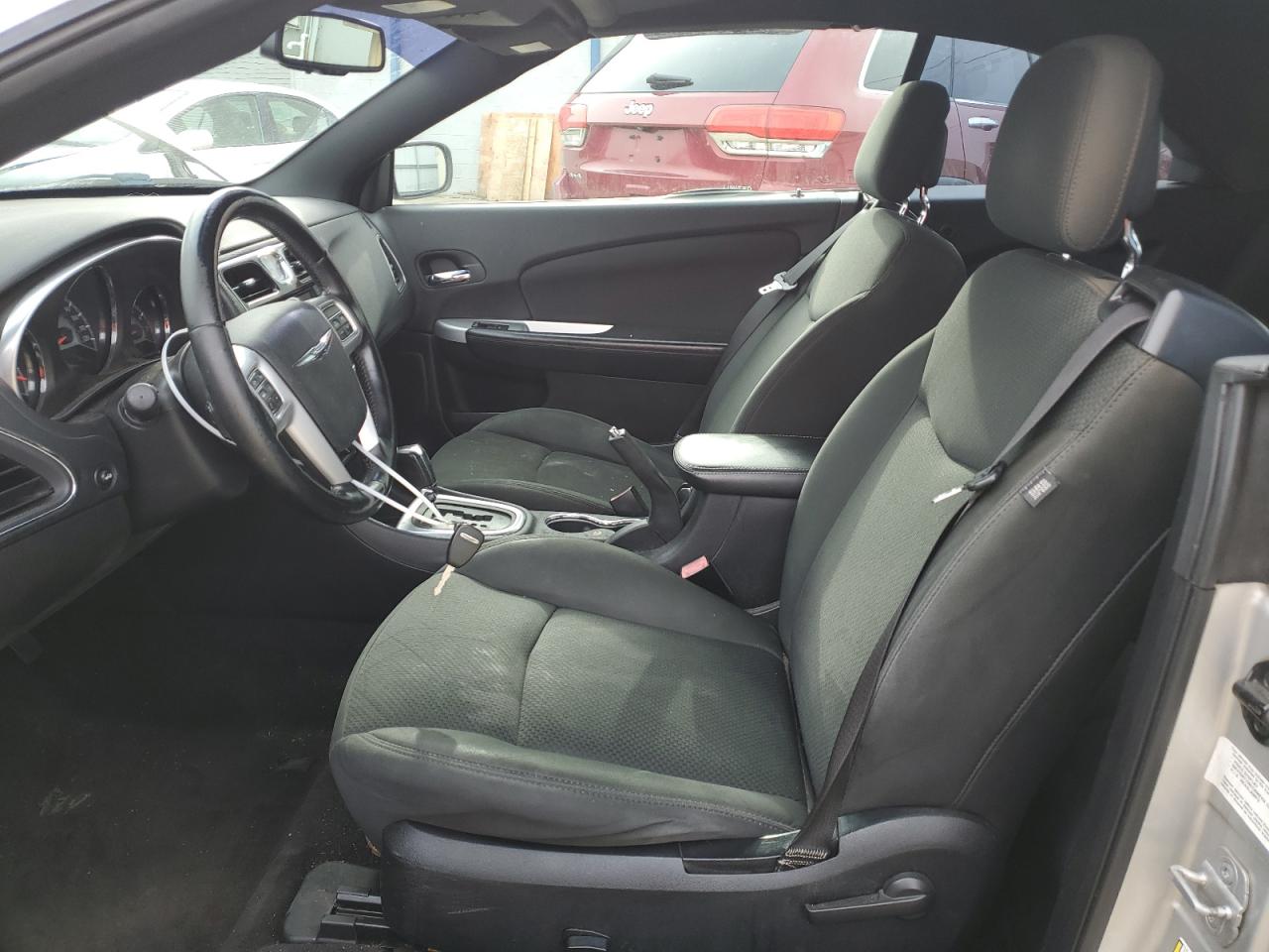 2011 Chrysler 200 - Image 7