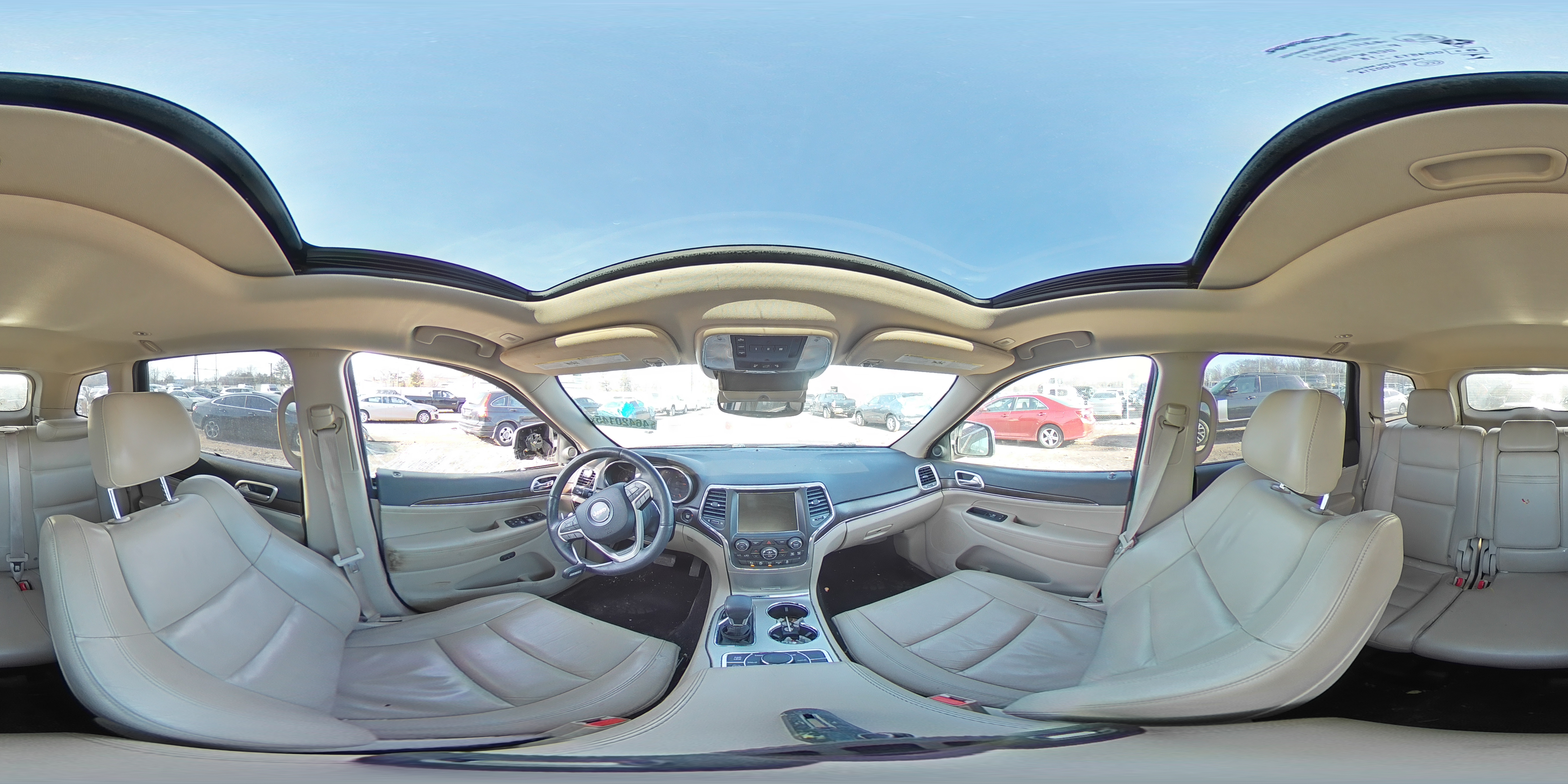 2017 Jeep Grand Cherokee - Image 12