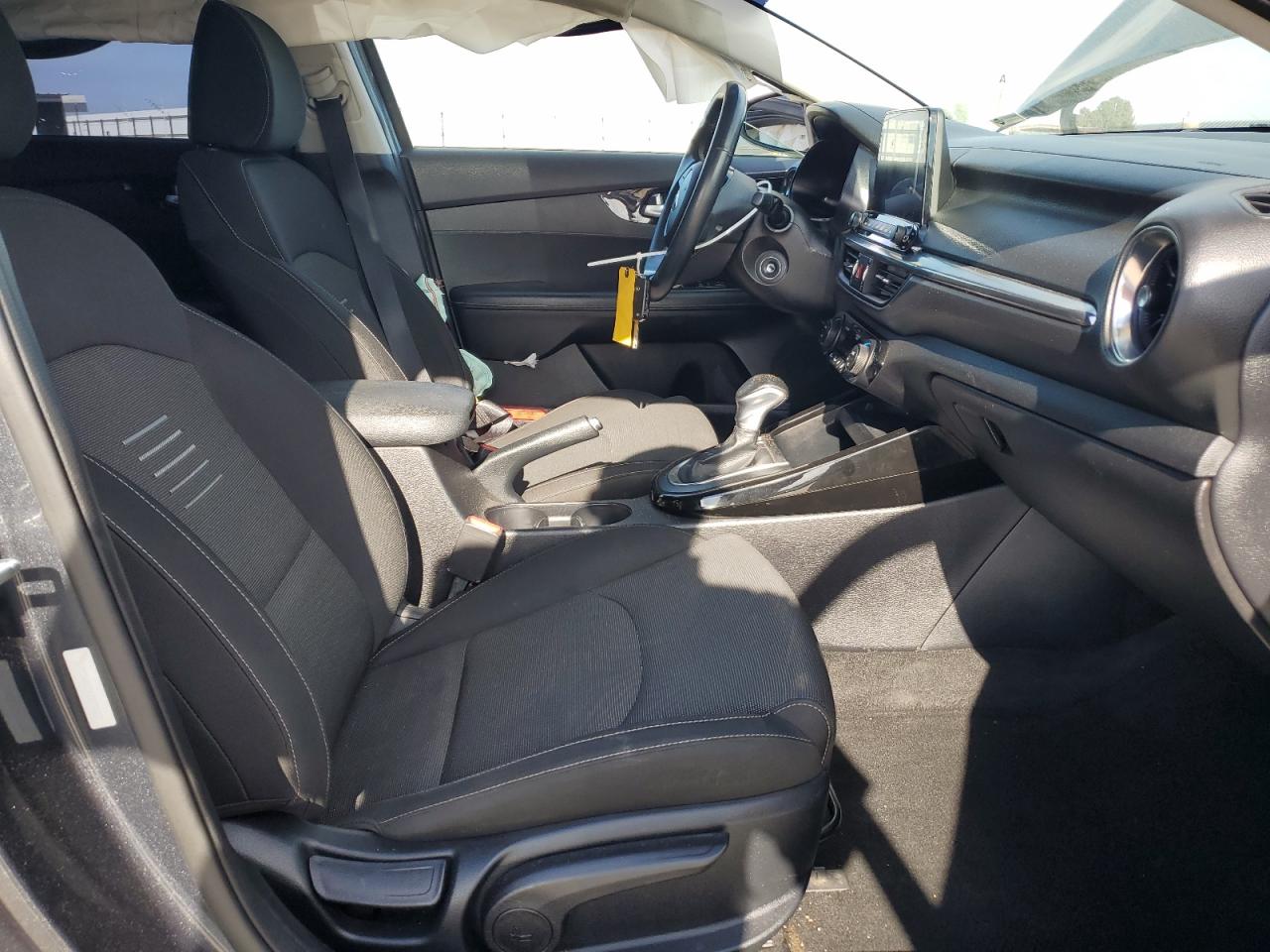 2019 Kia Forte - Image 7
