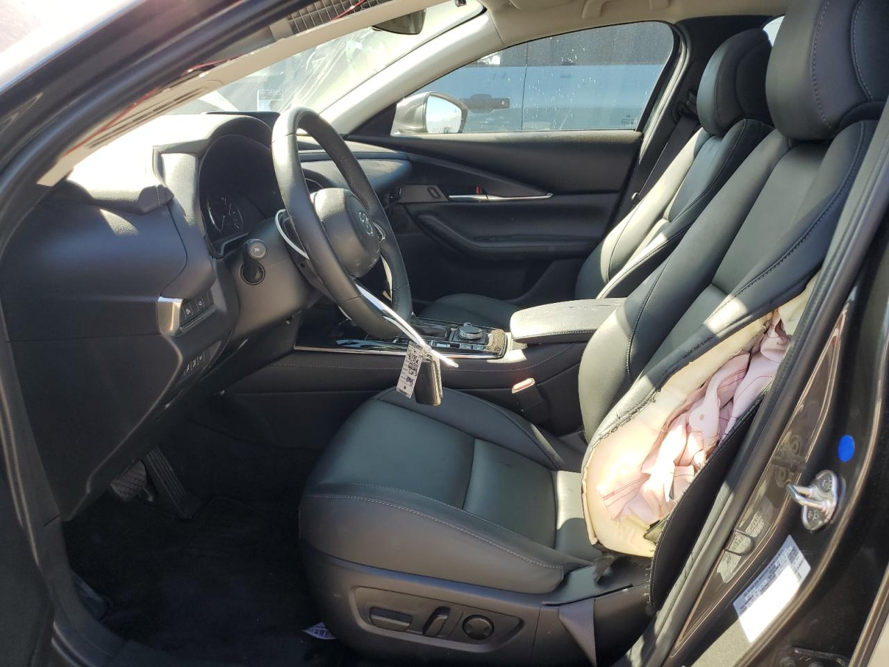 2024 Mazda CX-30 - Image 7