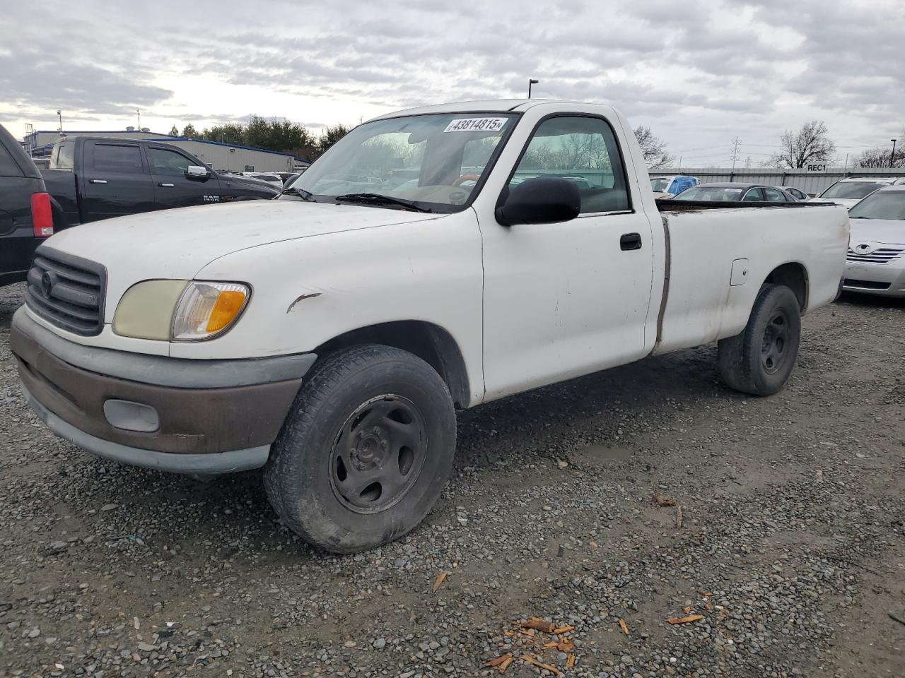 2002 Toyota Tundra - Image 1