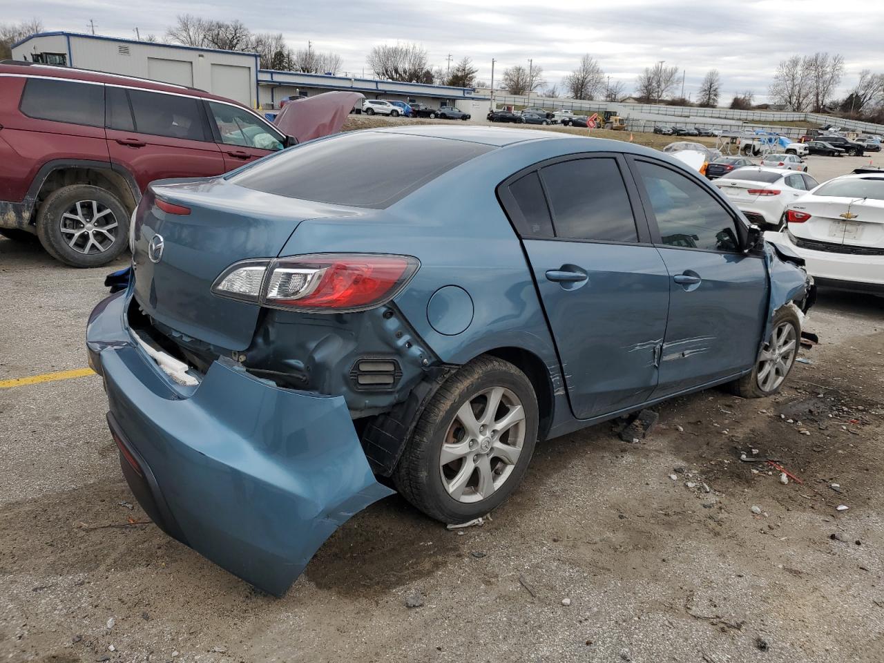 2011 Mazda 3 - Image 3