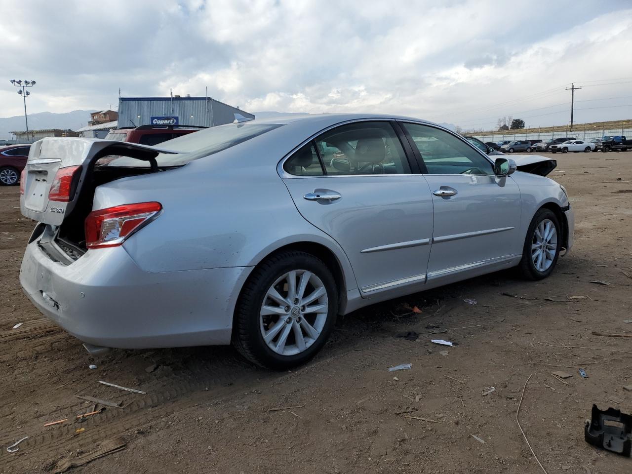 2011 Lexus ES - Image 3