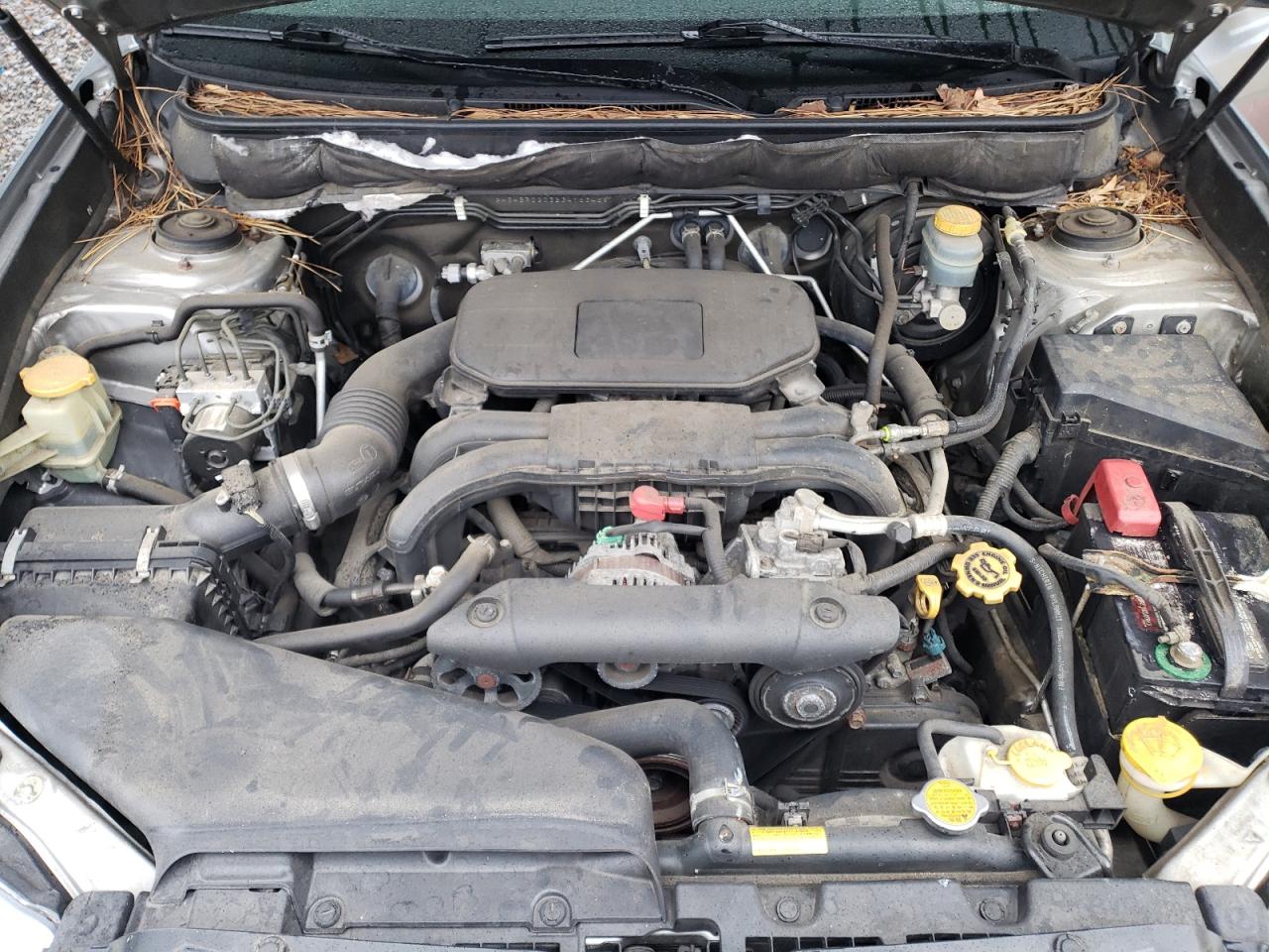 2011 Subaru Outback - Image 12