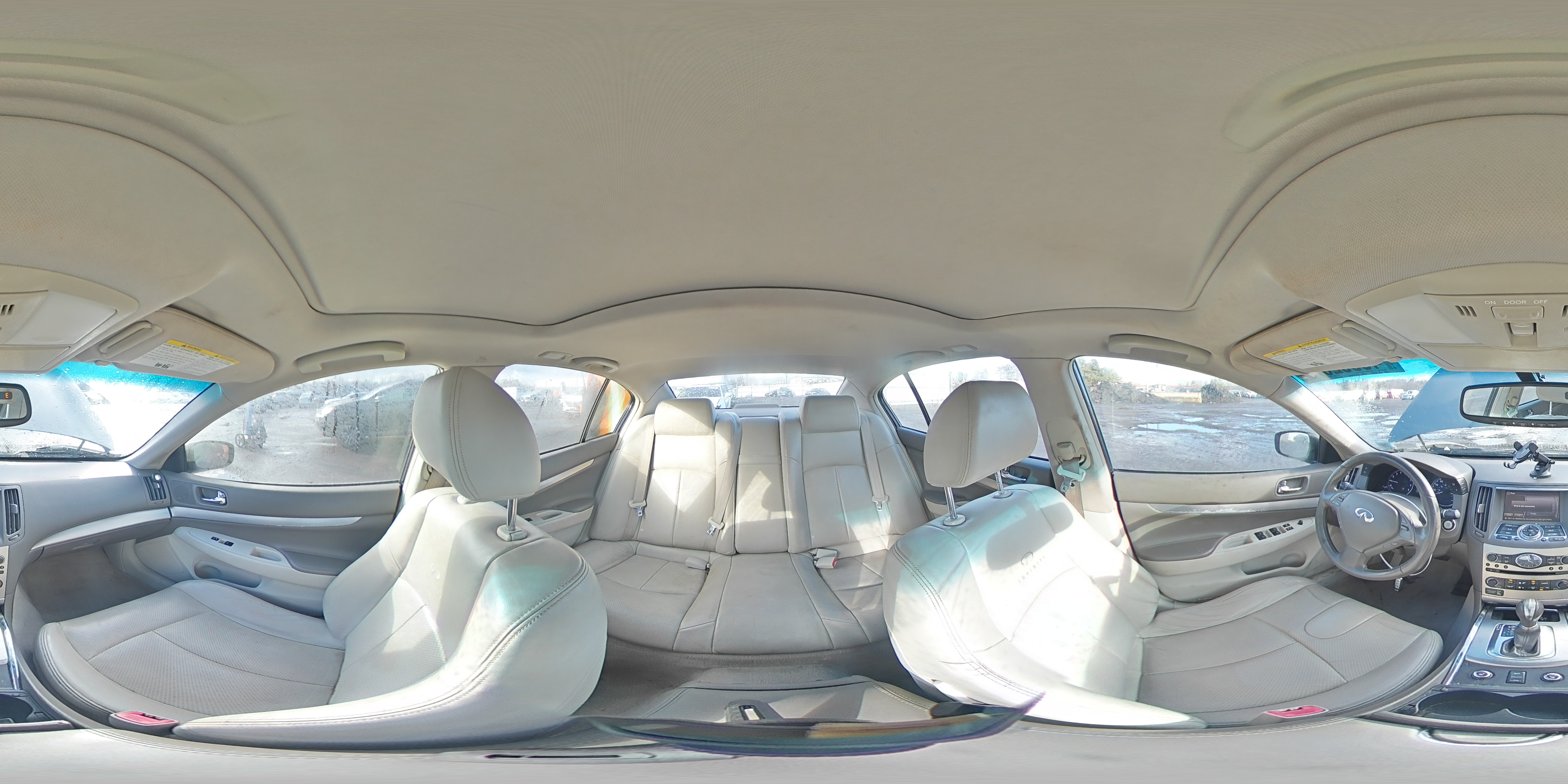 2012 Infiniti G - Image 13