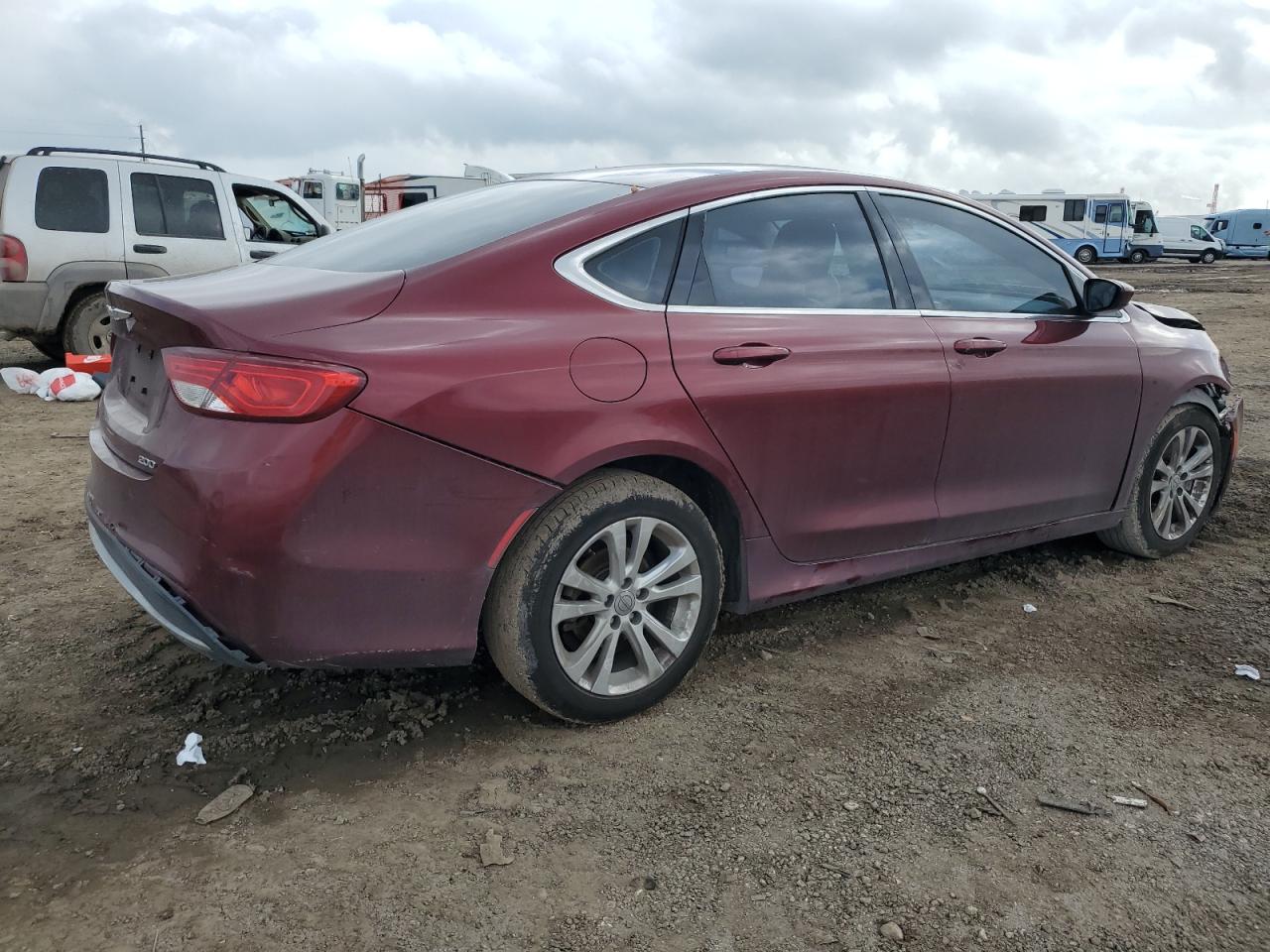 2015 Chrysler 200 - Image 3