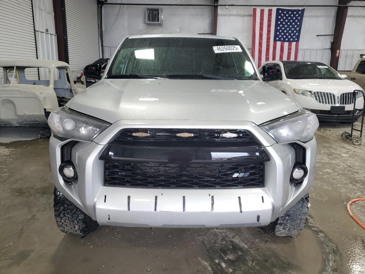 2014 Toyota 4Runner - Image 5
