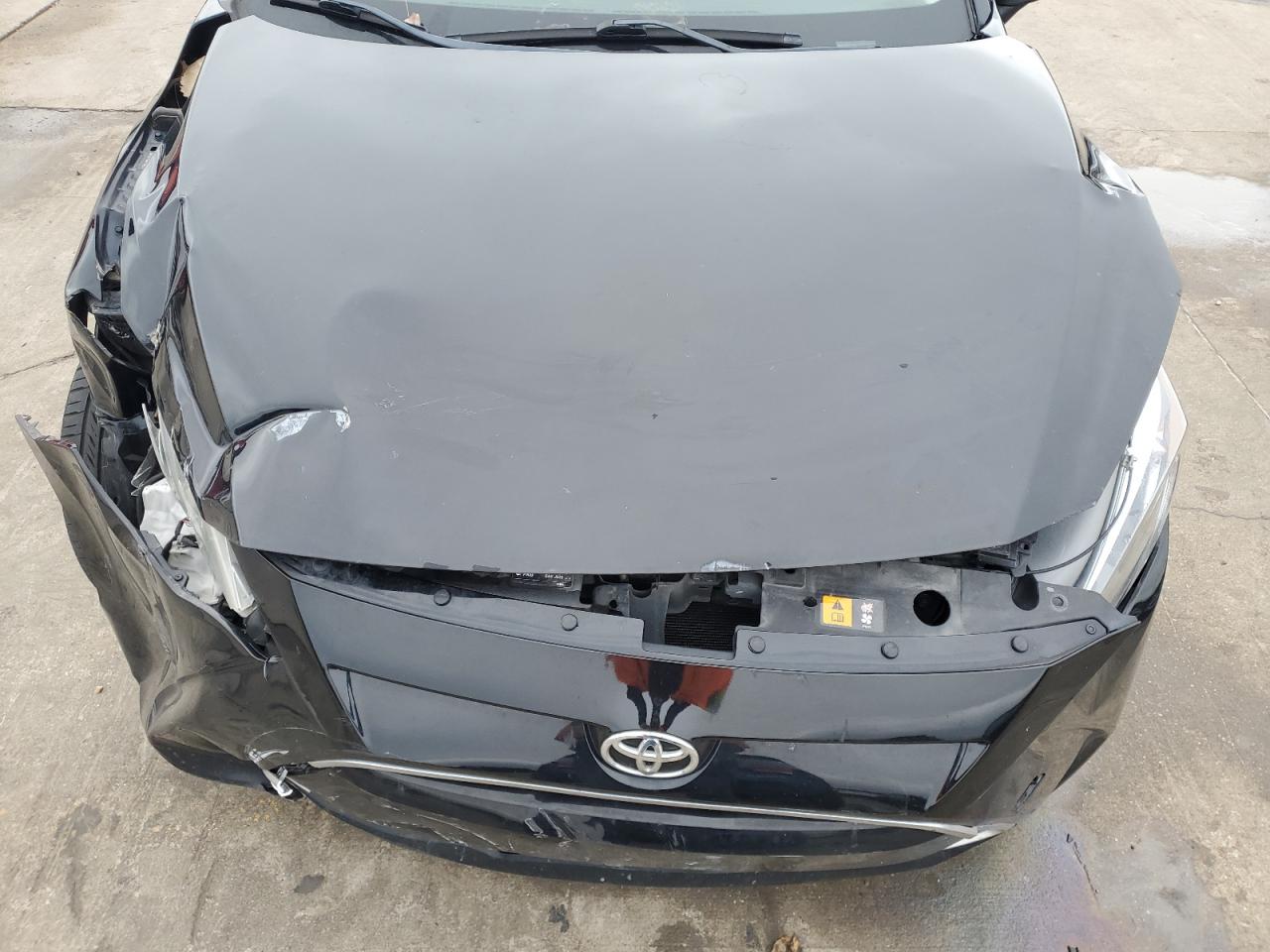 2017 Toyota Yaris - Image 11