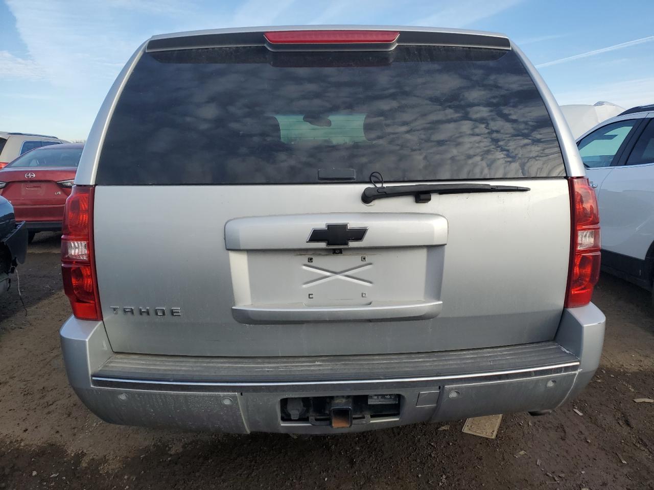 2014 Chevrolet Tahoe - Image 6