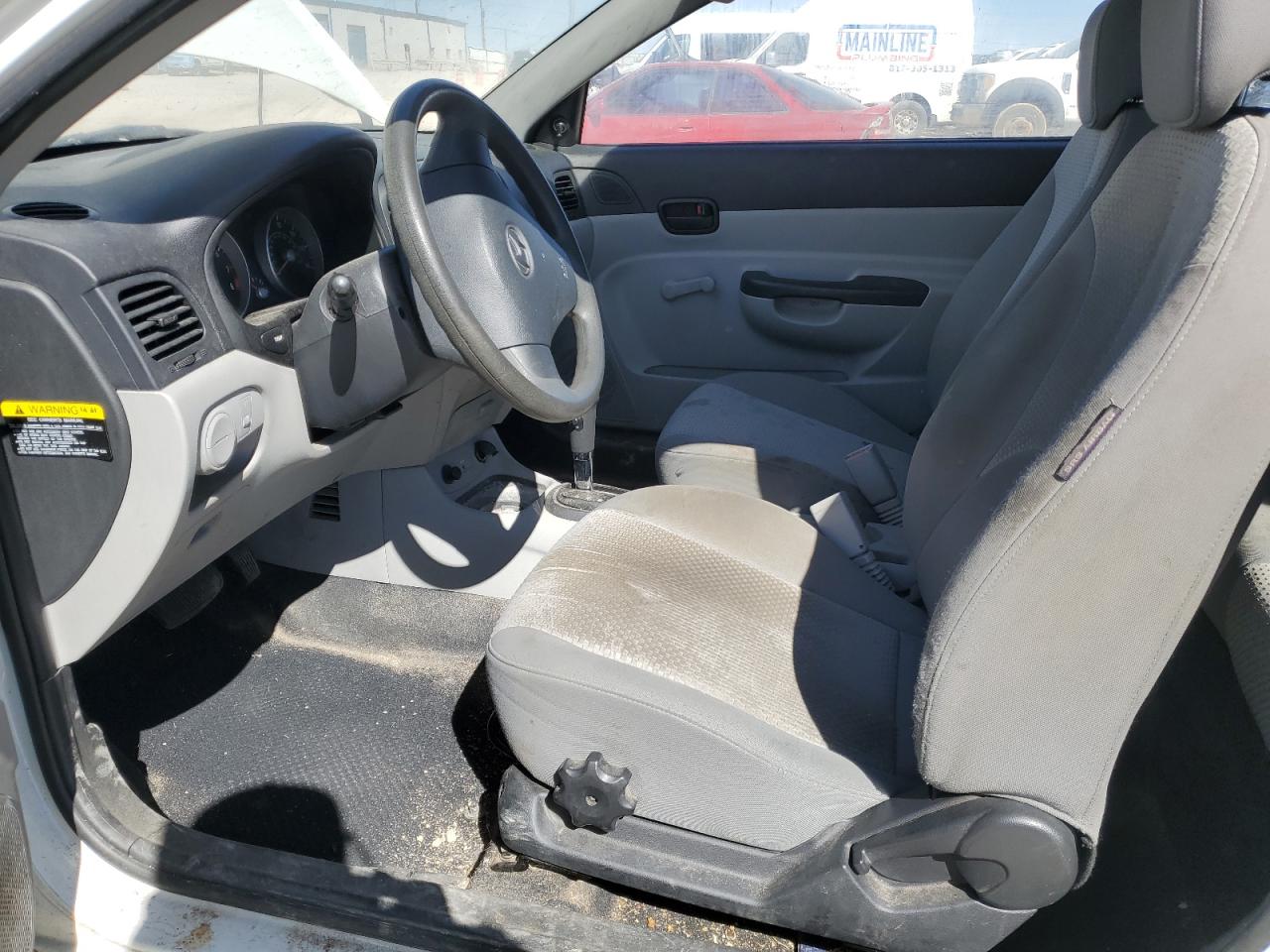 2009 Hyundai Accent - Image 7