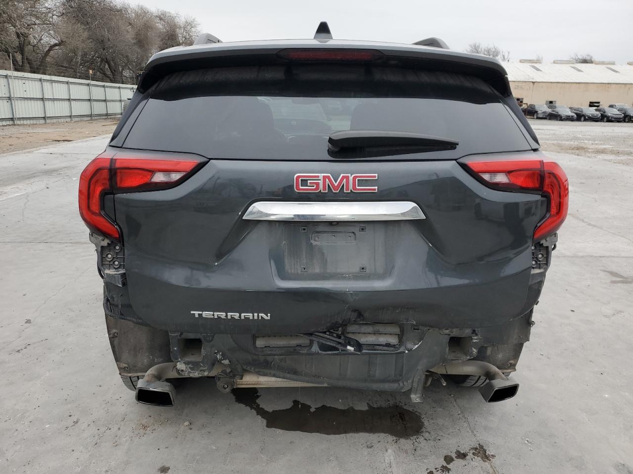 2018 GMC Terrain - Image 6