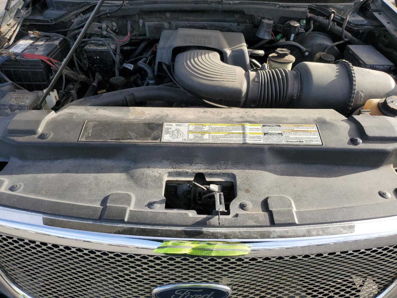 2001 Ford F-150 - Image 12