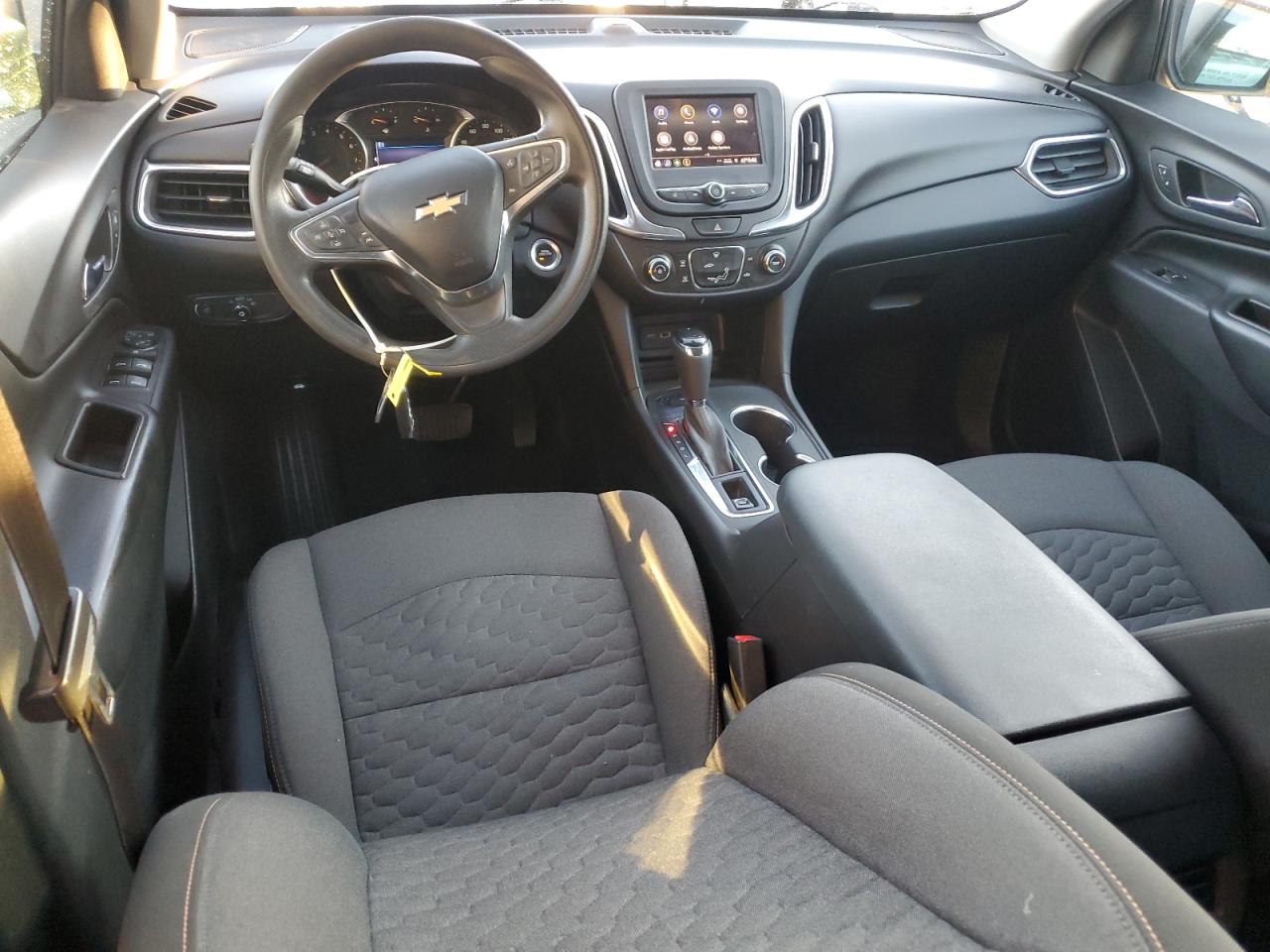 2021 Chevrolet Equinox - Image 8