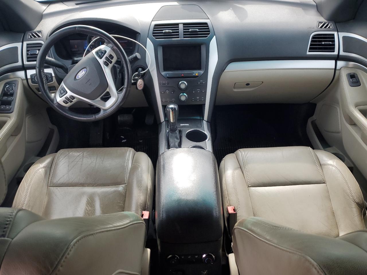 2013 Ford Explorer - Image 8
