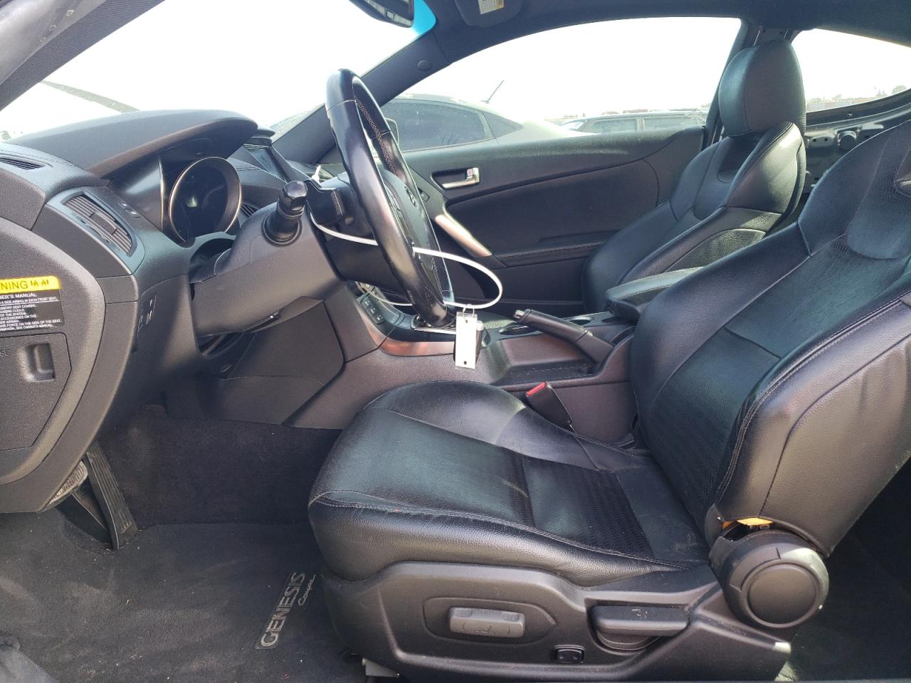 2013 Hyundai Genesis - Image 7