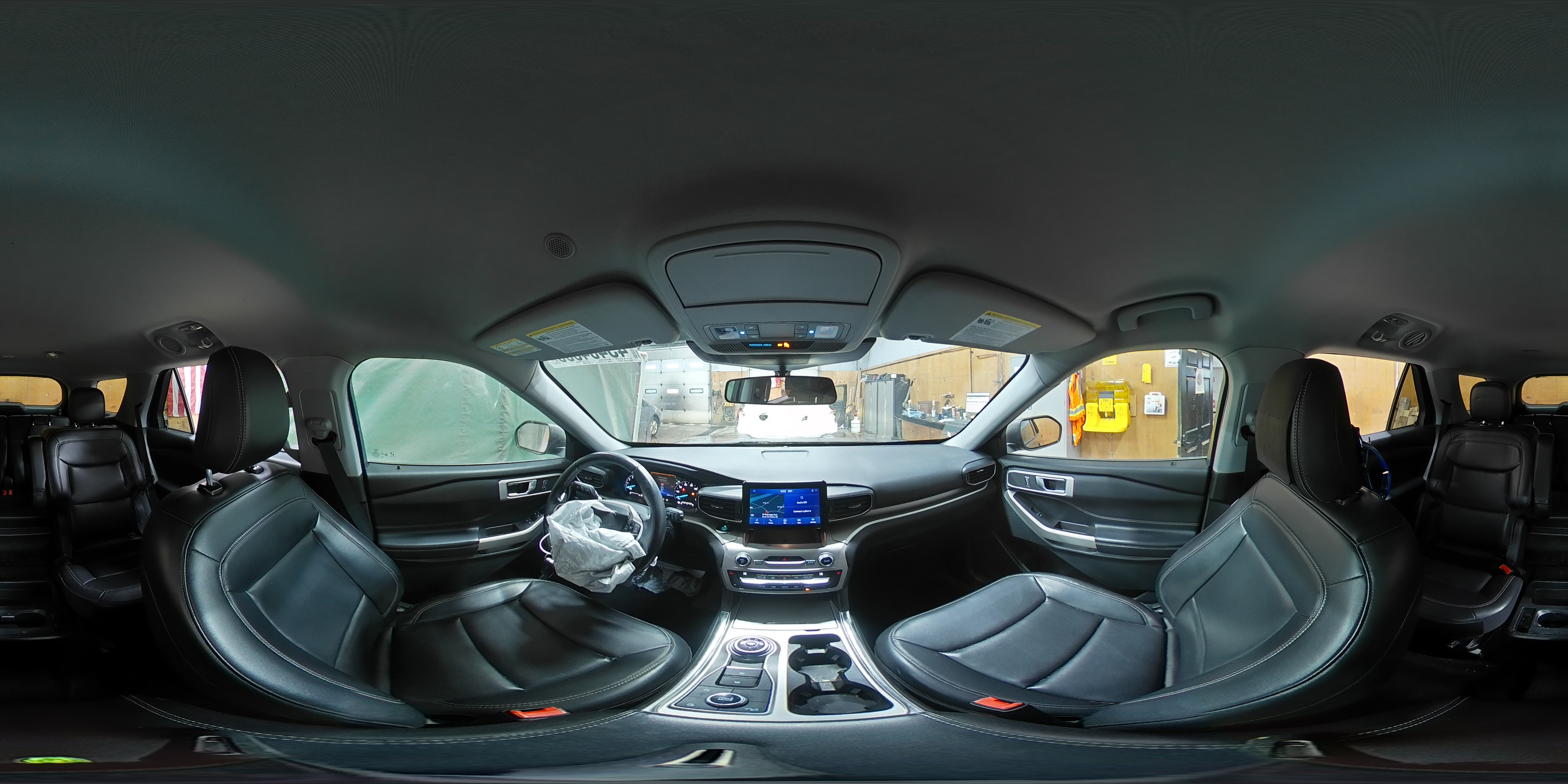 2021 Ford Explorer - Image 15