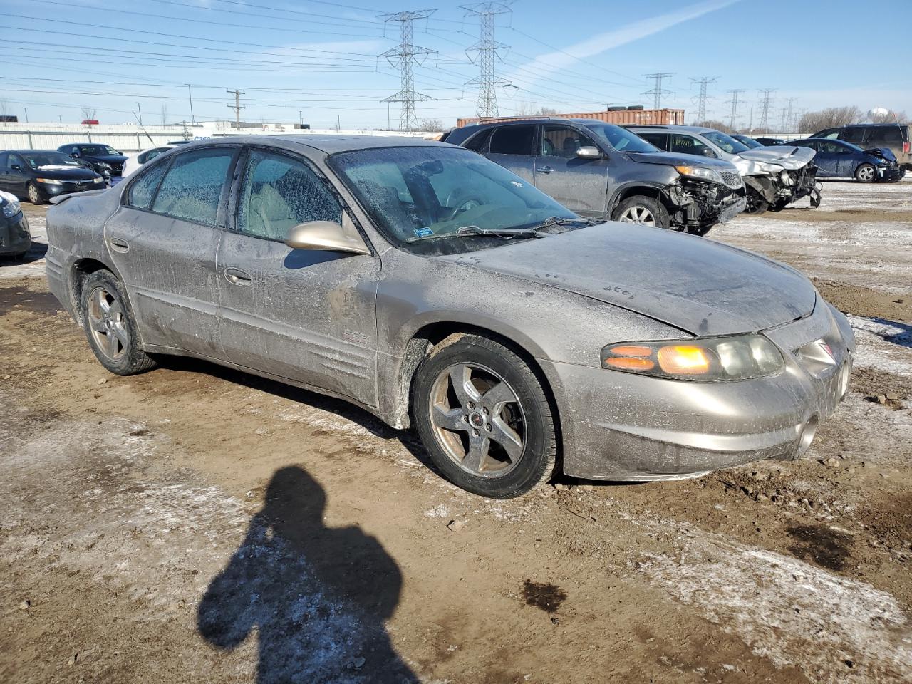 2003 Pontiac Bonneville - Image 4