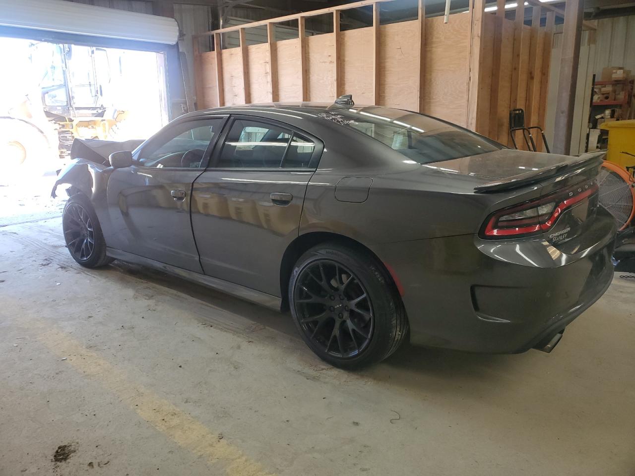 2019 Dodge Charger - Image 2