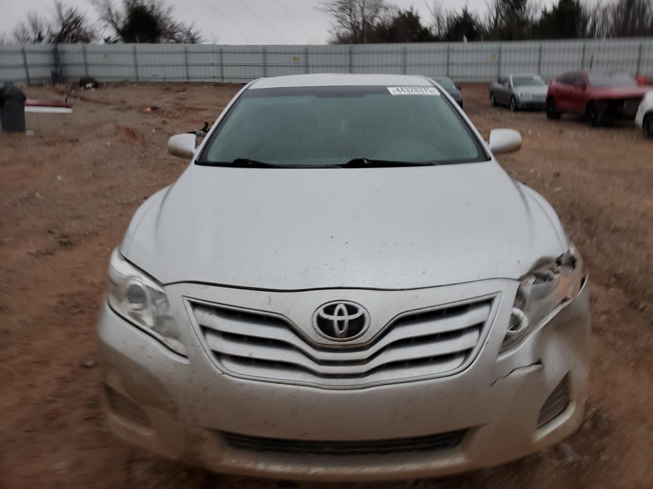 2011 Toyota Camry - Image 5