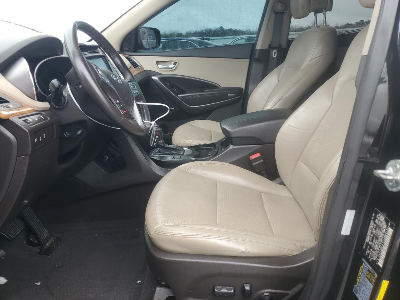 2013 Hyundai Santa Fe - Image 7