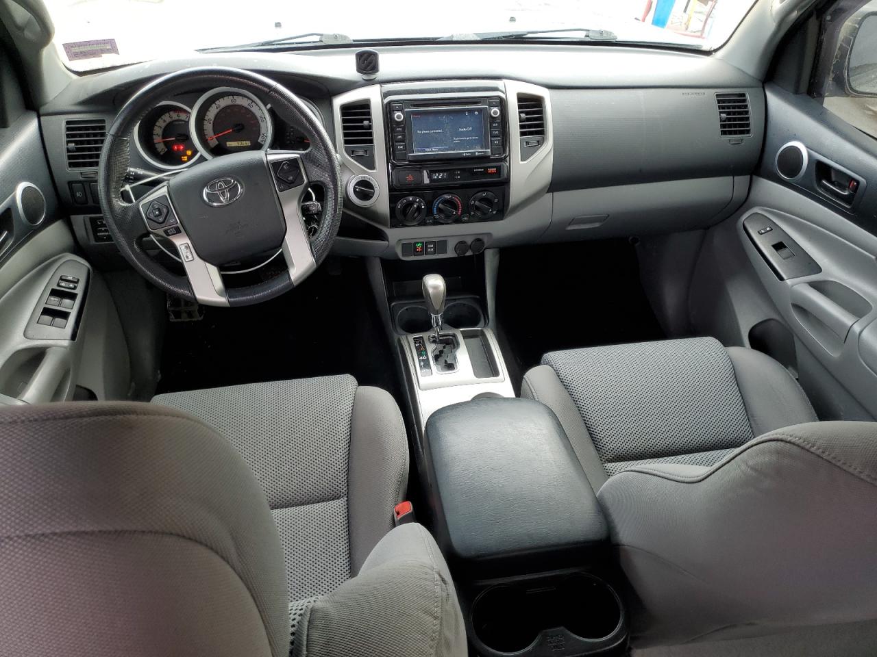 2014 Toyota Tacoma - Image 8