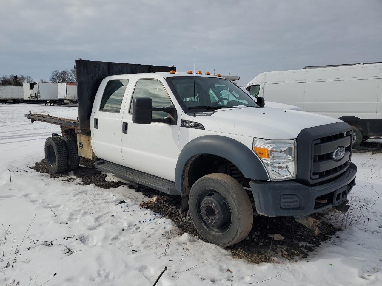 2014 Ford F450 - Image 4