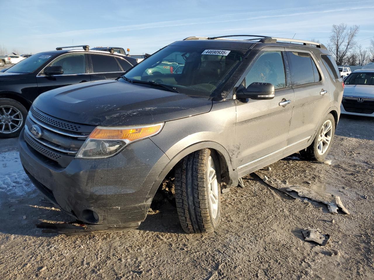 2015 Ford Explorer - Image 1