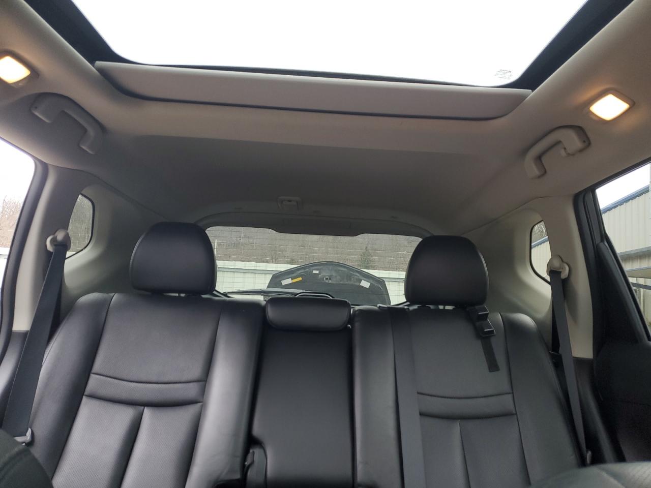 2015 Nissan Rogue - Image 10
