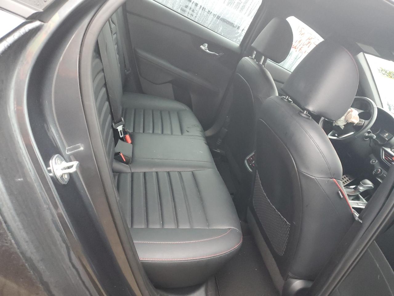 2021 Kia Forte - Image 10
