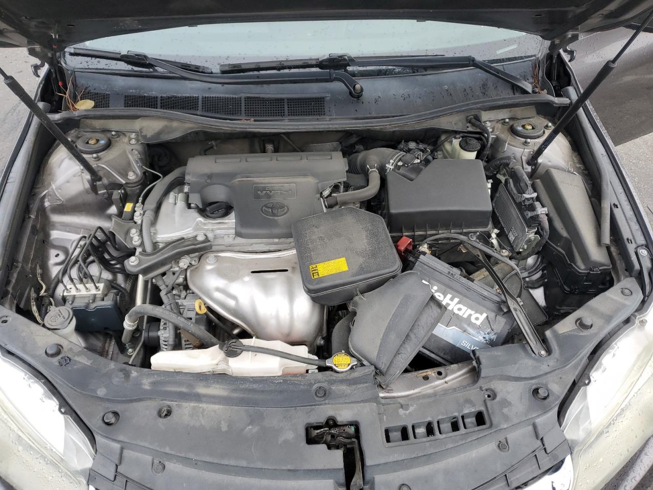 2015 Toyota Camry - Image 12