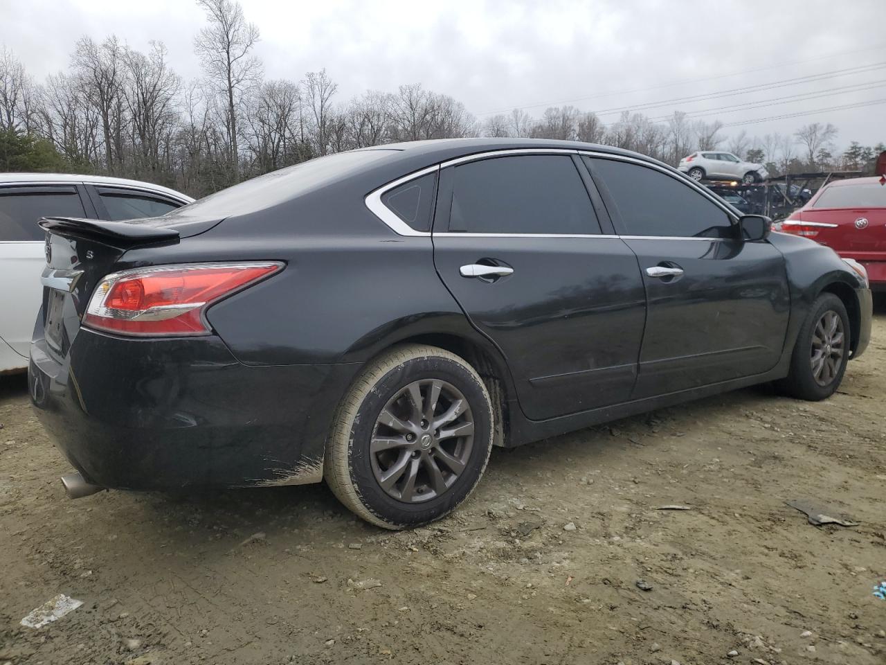 2015 Nissan Altima - Image 3