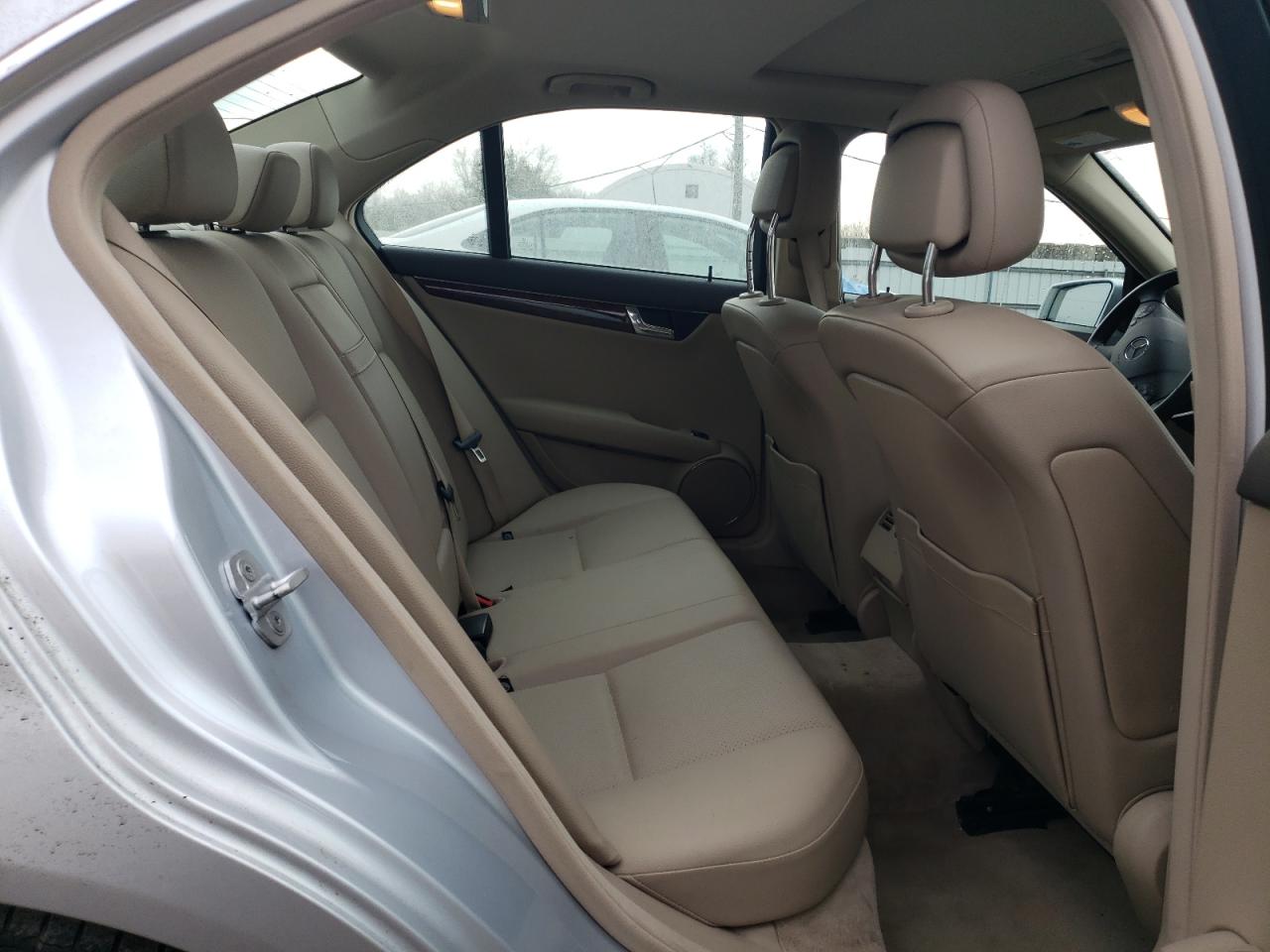 2010 Mercedes-Benz C-klasse - Image 10