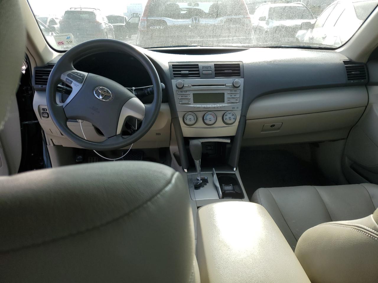 2010 Toyota Camry - Image 8