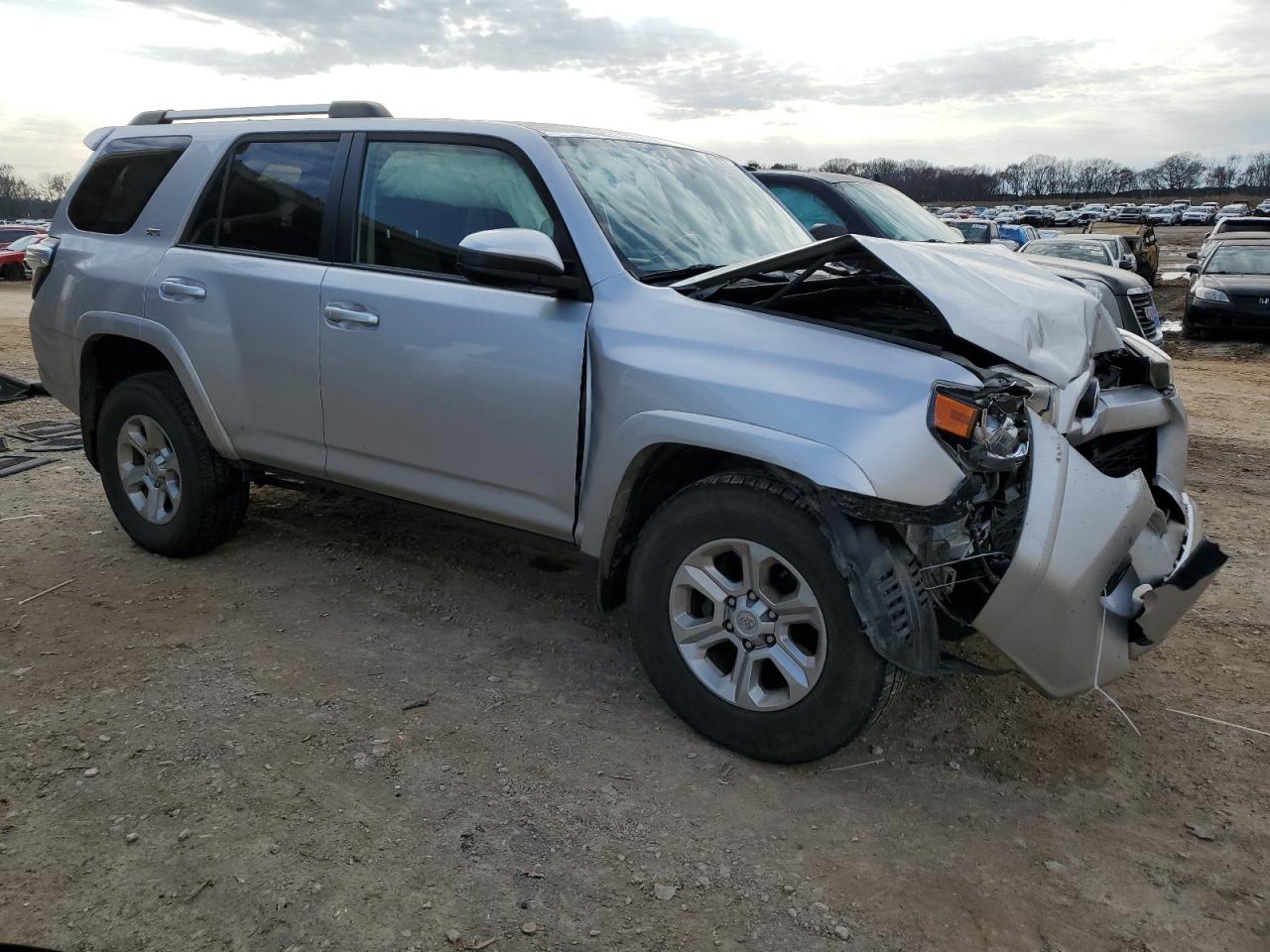 2019 Toyota 4Runner - Image 4