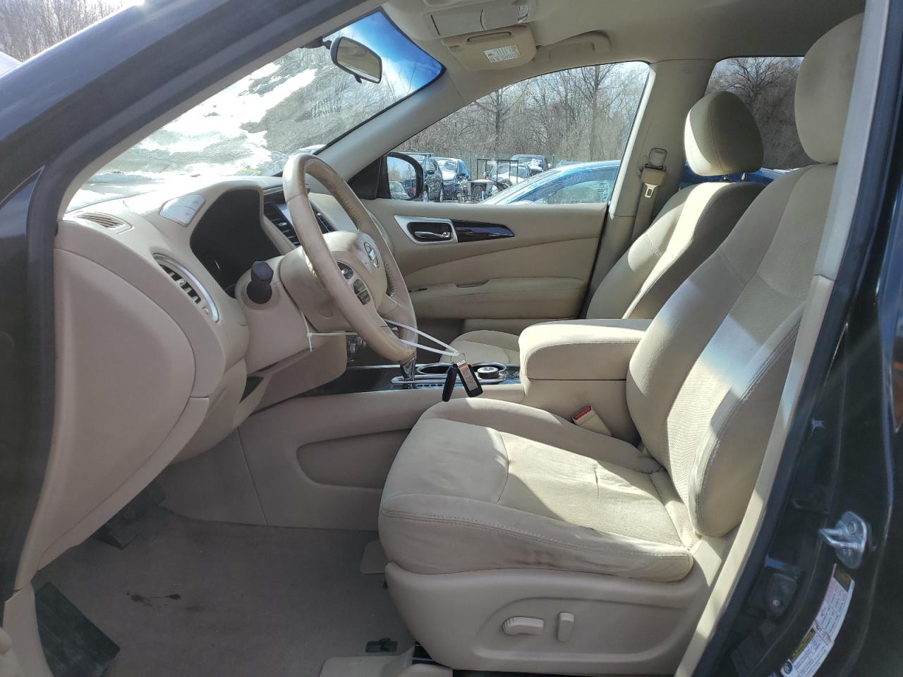2014 Nissan Pathfinder - Image 7