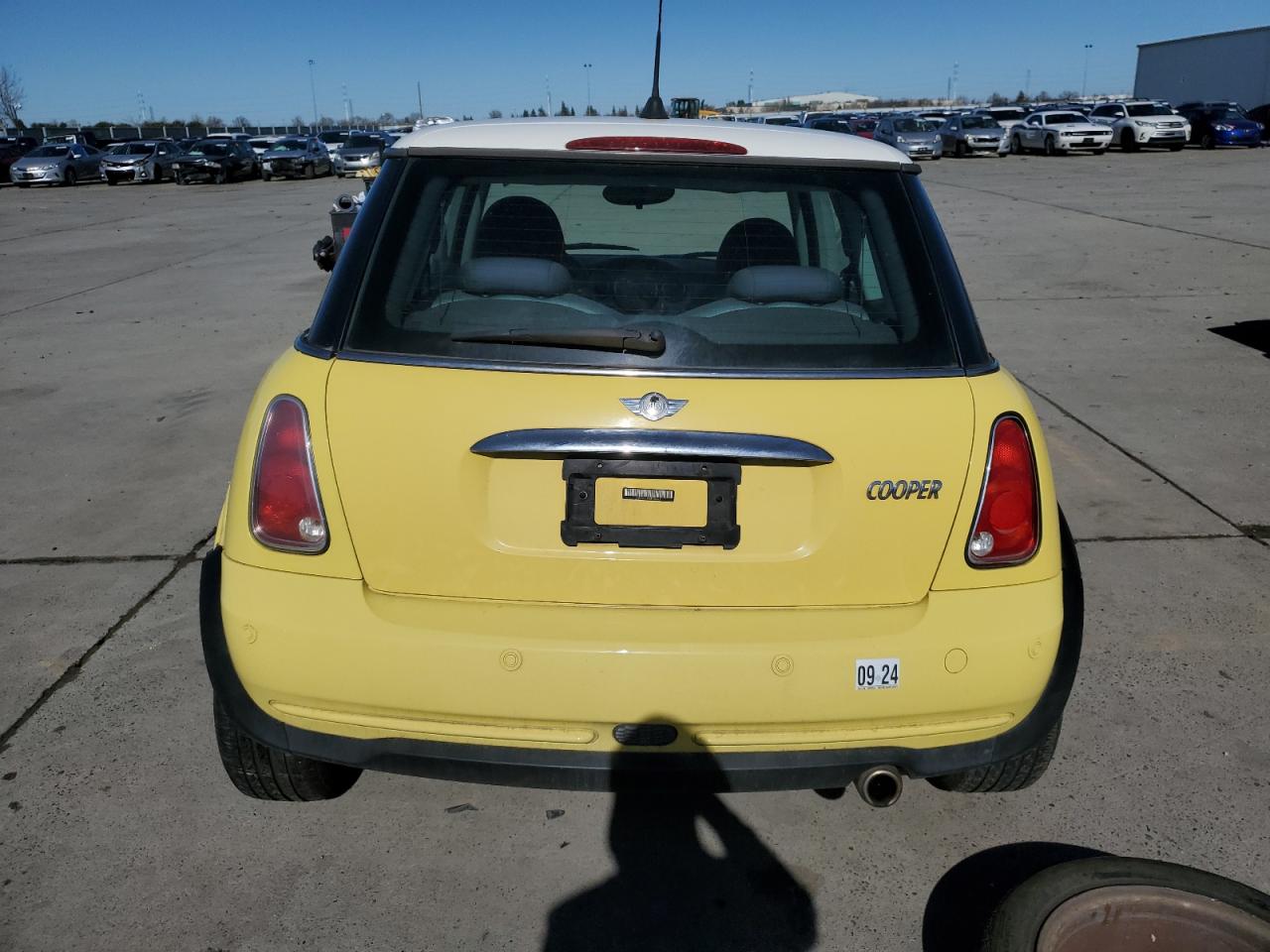 2005 MINI Cooper - Image 6