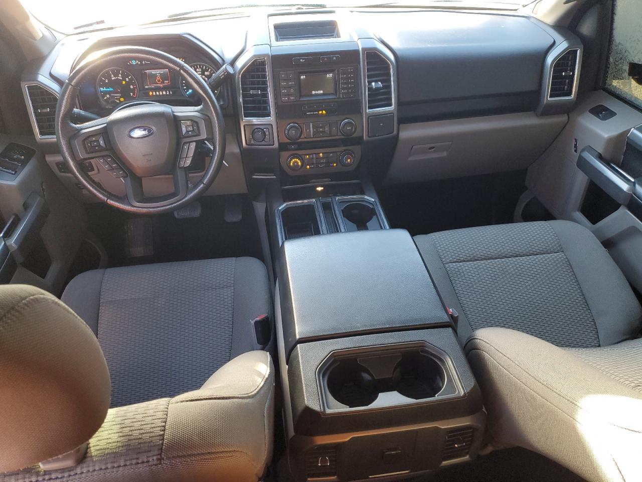 2015 Ford F-150 - Image 8