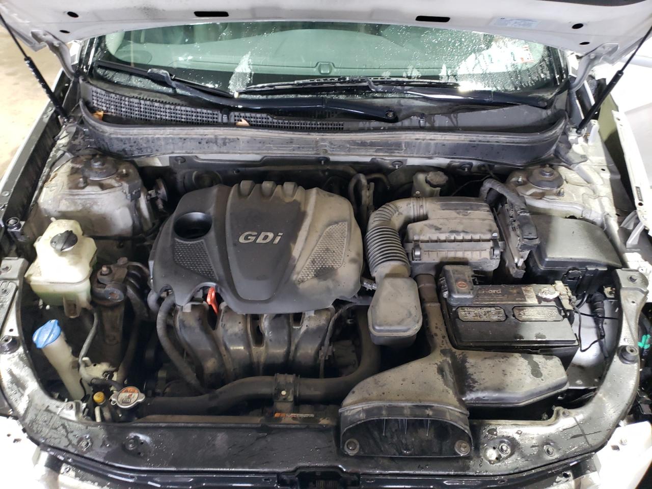 2013 Hyundai Sonata - Image 11
