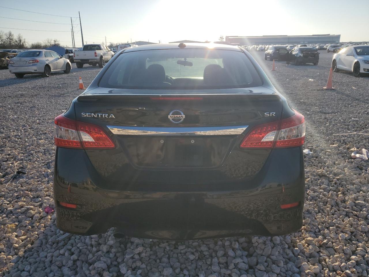 2015 Nissan Sentra - Image 6