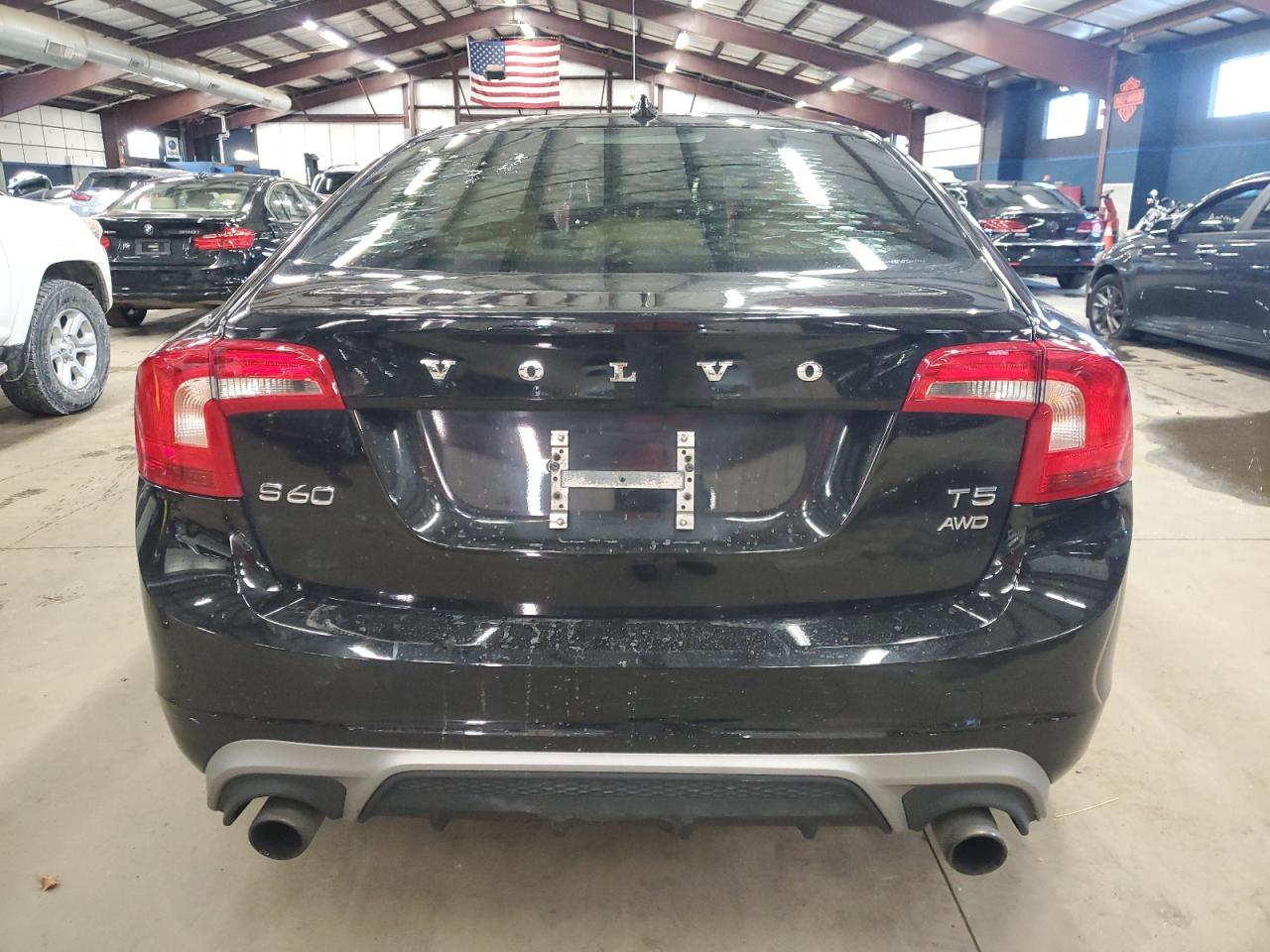 2017 Volvo S60 - Image 6