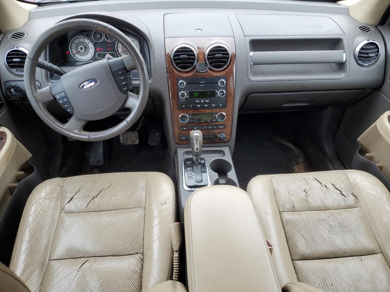 2008 Ford Taurus - Image 8