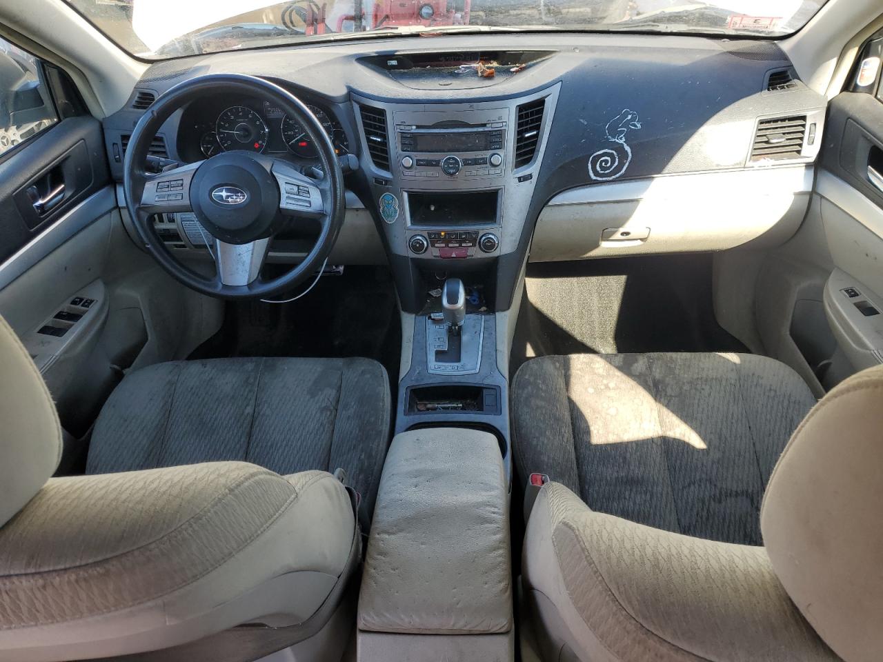 2011 Subaru Outback - Image 8