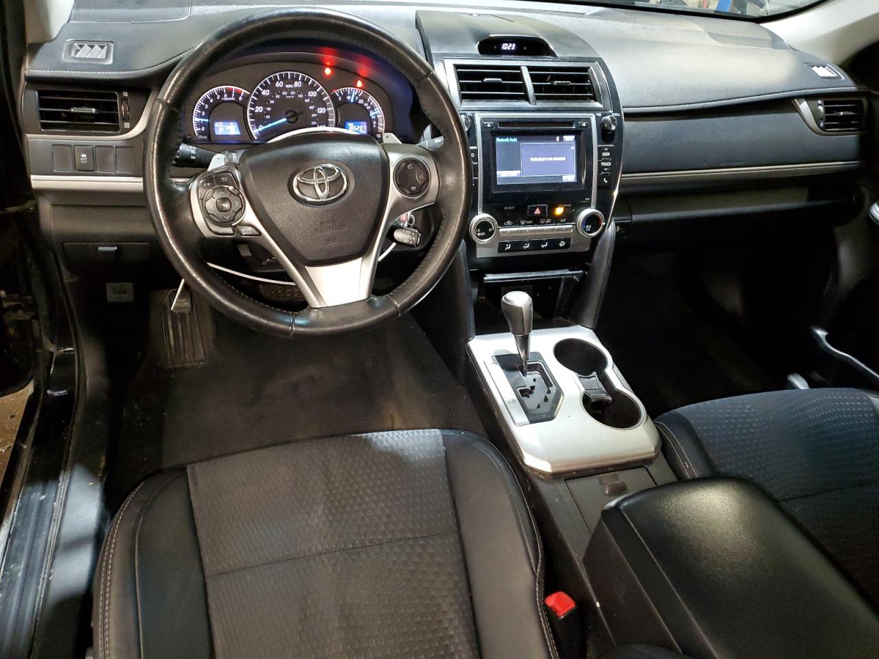 2014 Toyota Camry - Image 8