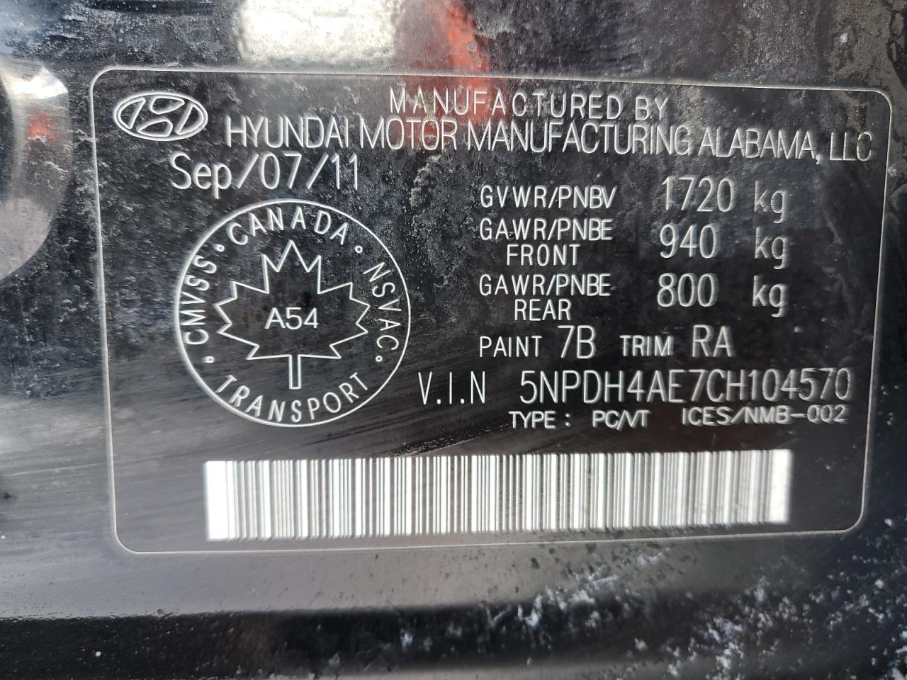 2012 Hyundai Elantra - Image 12